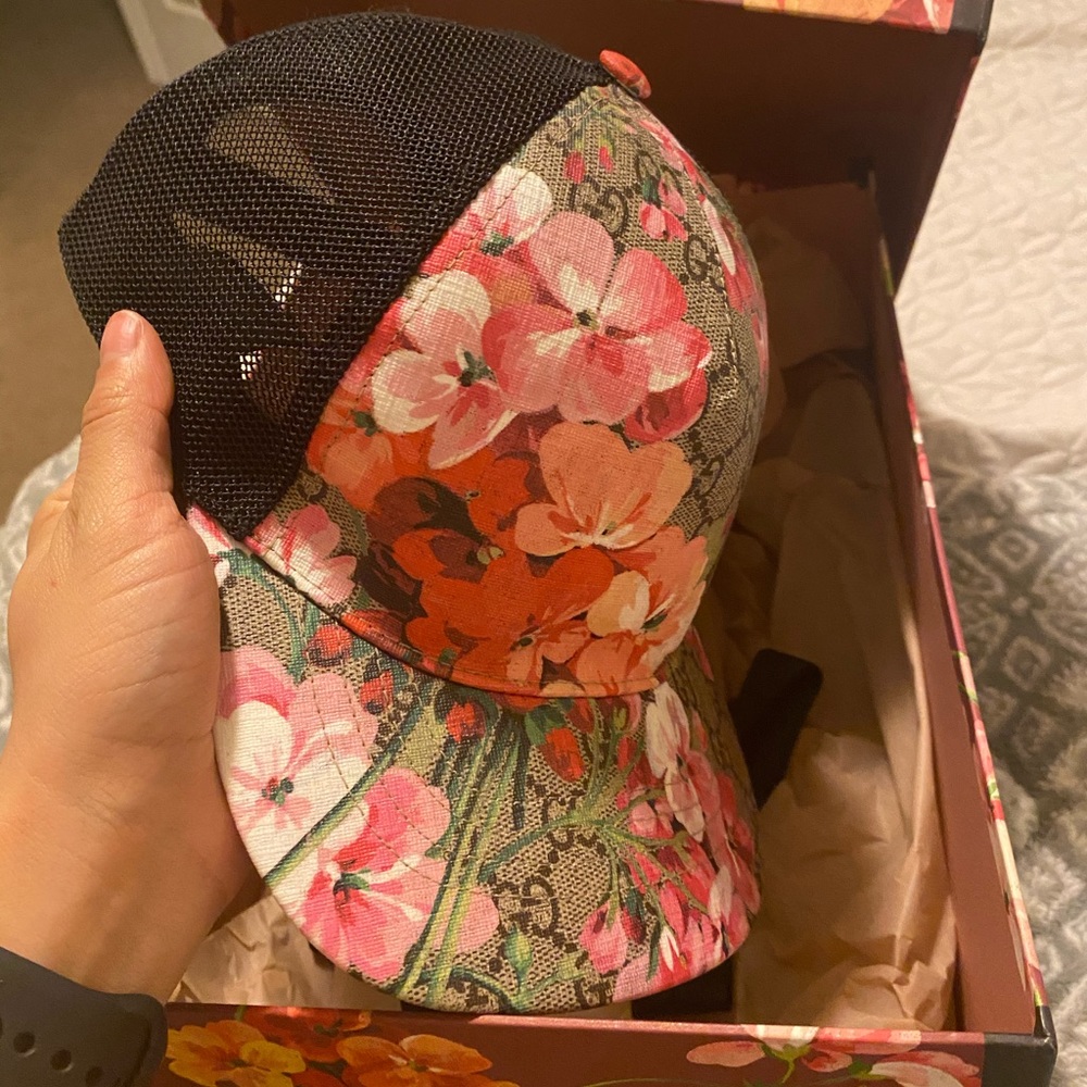 Gucci hat